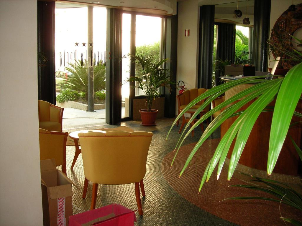 La Perla B&B Hotel Розето дели Абруци Екстериор снимка