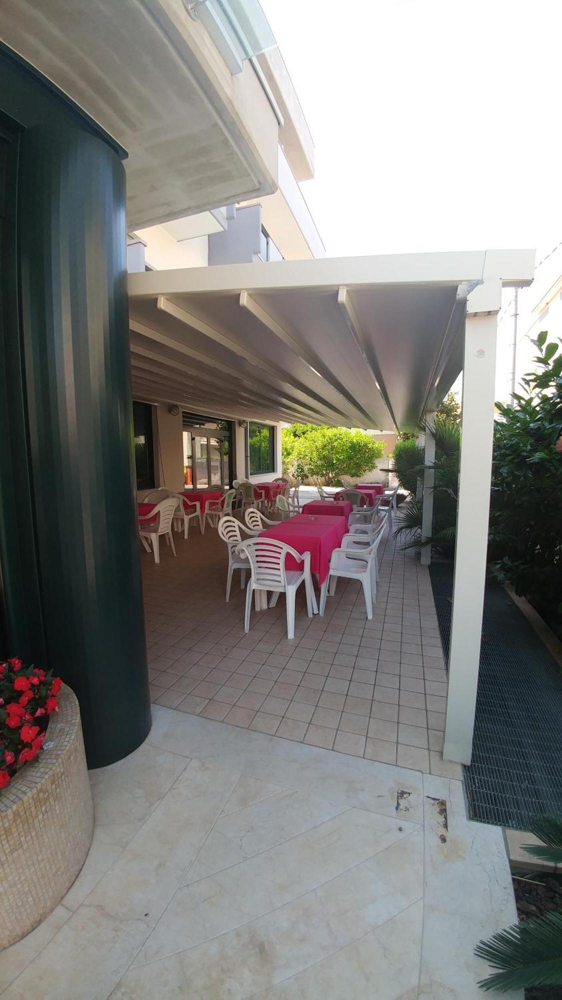 La Perla B&B Hotel Розето дели Абруци Екстериор снимка
